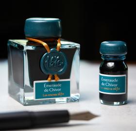 Emerald of Chivor Ambiance 3