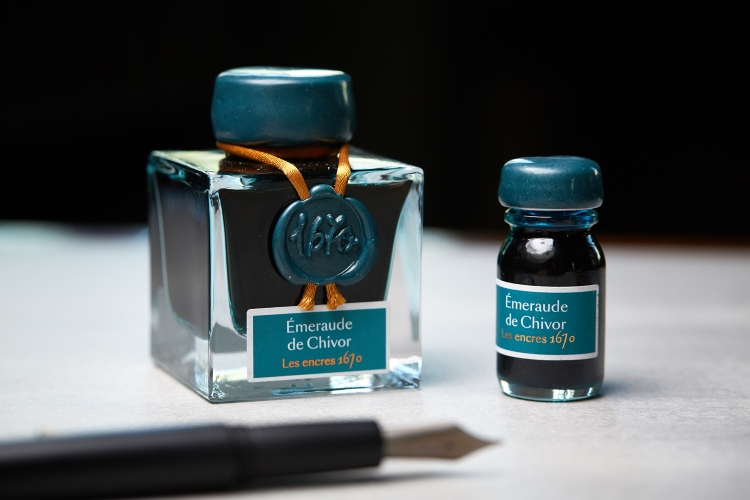 Emerald of Chivor Ambiance 2