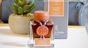 15556JT Herbin 1798 Anniversary Ink - Ambiance-2